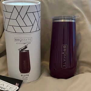 BrüMate Plum Water Bottle
